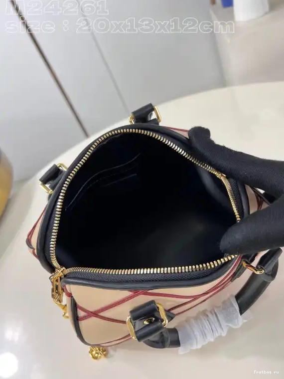 Frstbag ru BANDOULIÈRE 20 SPEEDY LOUIS VUITTON 0601